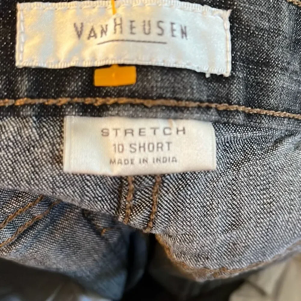 Van Heusen Womens Gray‎ Wash Stretch Denim Jeans Size 10 Short Casual Pants - Picture 3 of 3